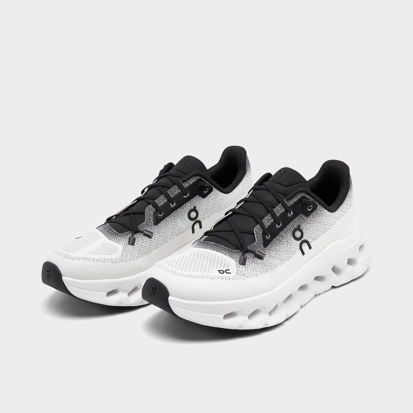 ON Cloudtilt trainers black ivory